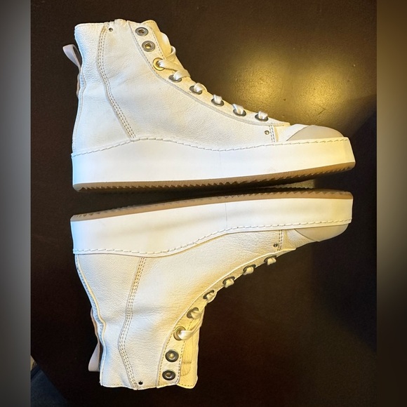 NIB We The Free Saturday Hightop Leather Sneaker 7 White Crackle - Picture 7 of 11